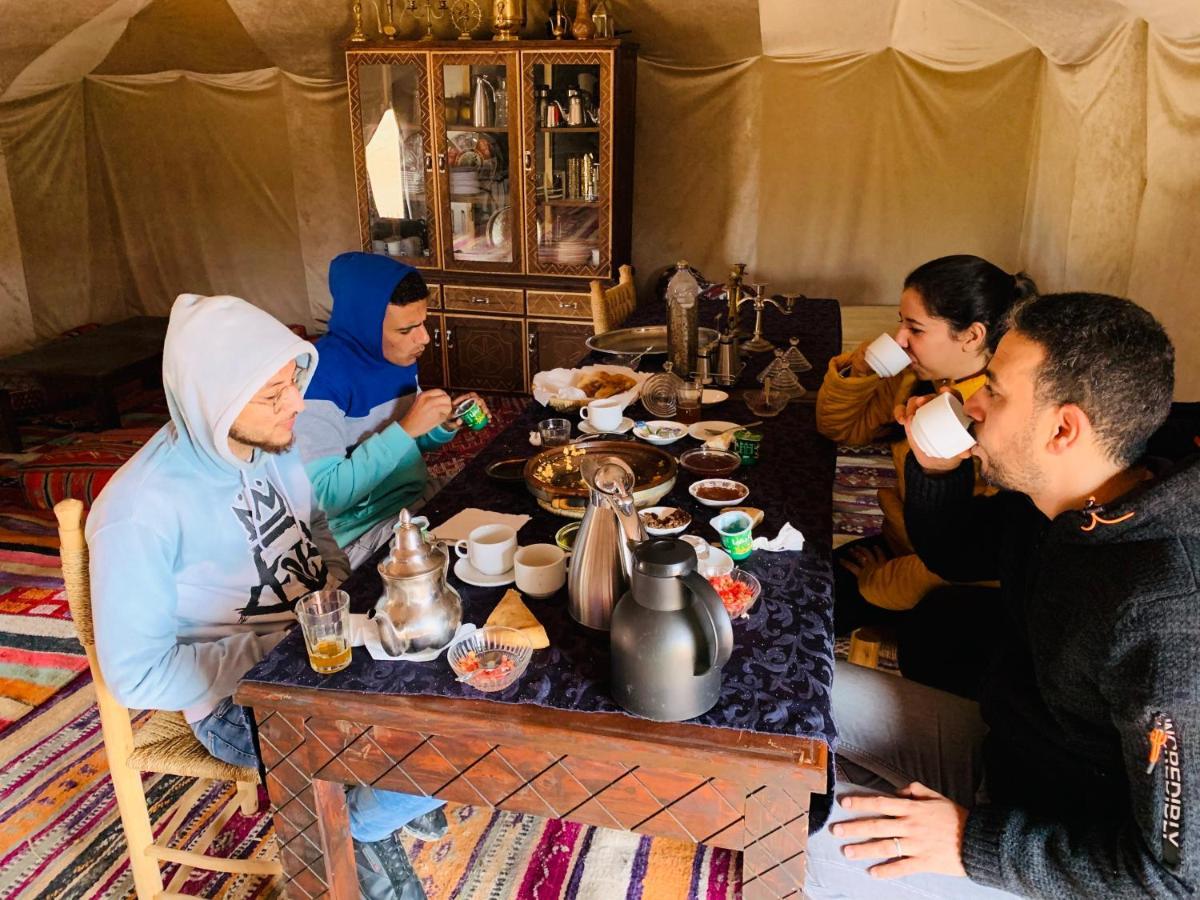 Merzouga Glamping Camp Exterior photo