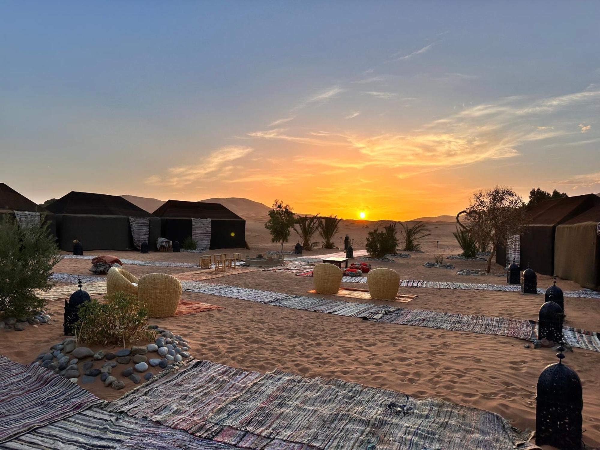 Merzouga Glamping Camp Exterior photo
